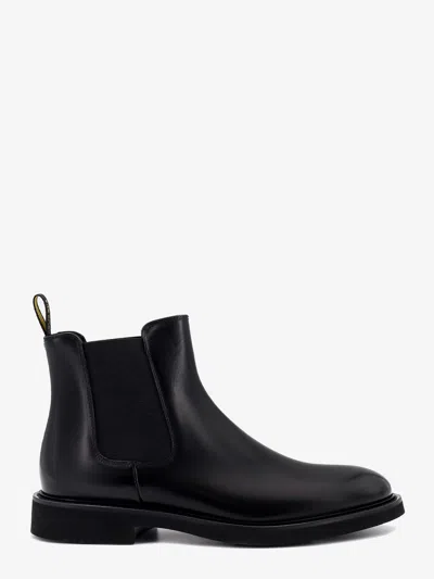Doucal's Black Smooth Leather Ankle Boots