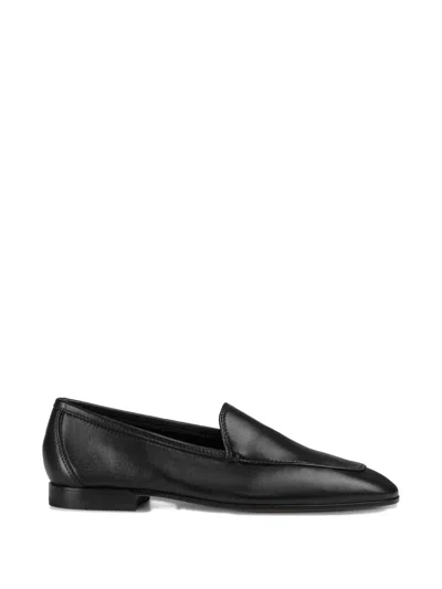 Doucal's Leather Loafers In Black