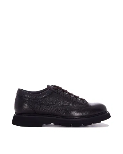 Doucal's Nome Non Presente In Black