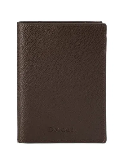 Doucal's Palmellato-leather Passport Holder In Brown