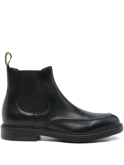 Doucal's Panelled Leather Boots In Black
