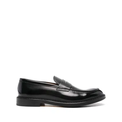 Doucal's Penny-slot Almond Toe Loafers In Black