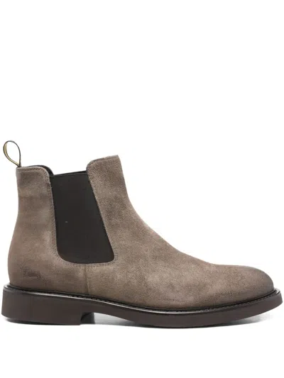 Doucal's Suede Chelsea Boots In Brown