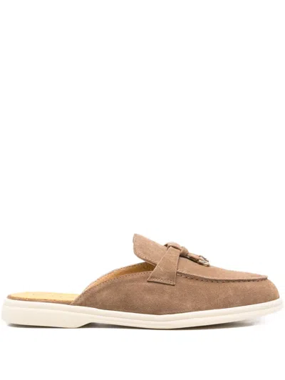Doucal's Tassel-embellished Suede Mules