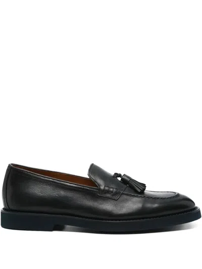 Doucal's Tassel Leather Loafers In Black
