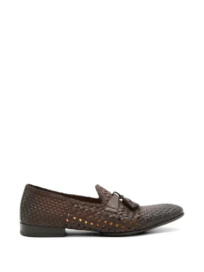 Doucal's Woven Tassel Loafers In Brown
