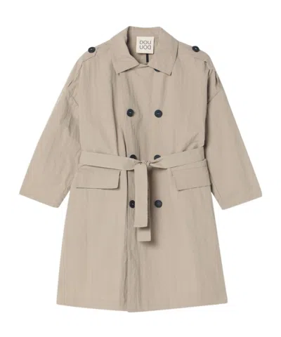 Douuod Double-breasted Trench Coat In Beige