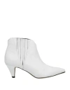 Douuod Woman Ankle Boots White Size 6 Soft Leather In White