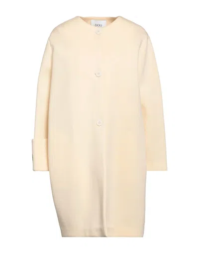 Douuod Overcoats In White