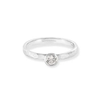 Dower & Hall 4mm White Topaz Hammered Twinkle Ring In Multi