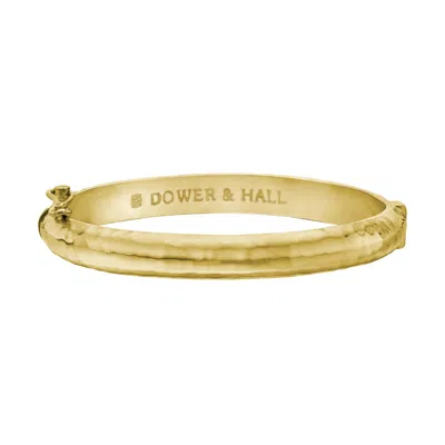 Dower & Hall Gold Men's 6mm Hinged Hammered Nomad Bangle In Vermeil