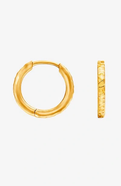 Dower & Hall Medium Hammered Nomad Huggie Hoops In Gold