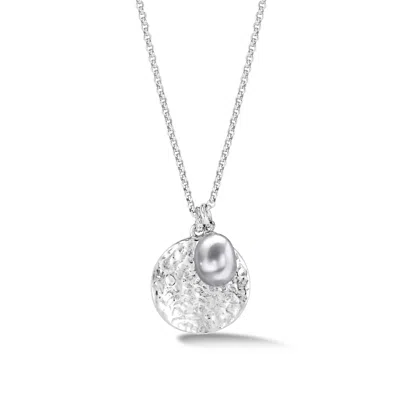 Dower & Hall Men's Hammered Disc & Dove Grey Freshwater Pearl Pendant In Sterling Silver In Metallic