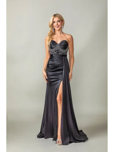 Dq Sweetheart Neckline Satin Gown With Beaded Waist And High Slit Prom Dress In Black