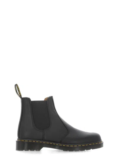 DR. MARTENS 2976 CHELSEA BOOTS
