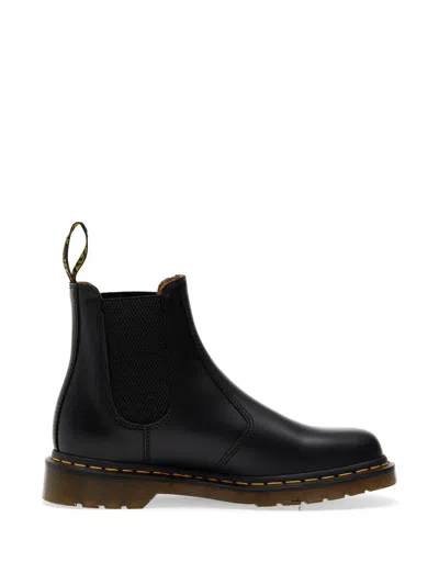 Dr. Martens 2976 Elasticated-panel Chelsea Boots In Black