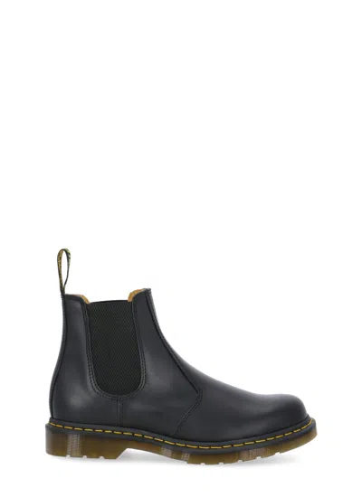DR. MARTENS' CHELSEA 2976 BLACK LEATHER BOOTS