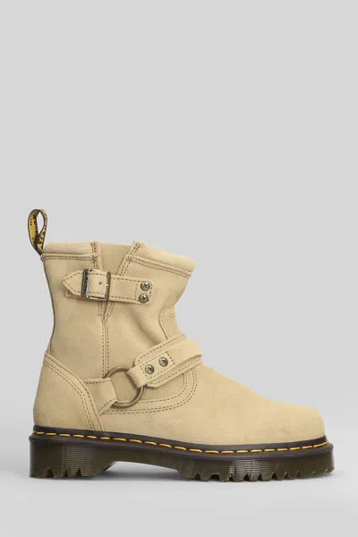 DR. MARTENS ANISTONE HRNS LOW HEELS ANKLE BOOTS IN BEIGE SUEDE