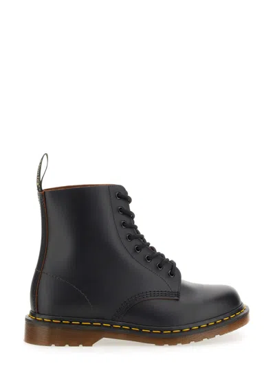 Dr. Martens' 1460 Boots Black Greasy