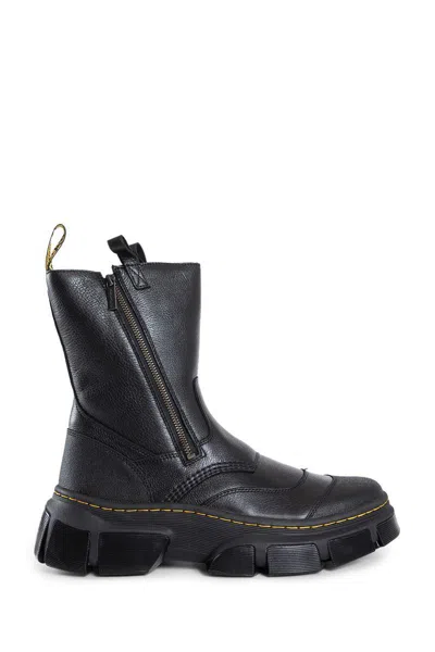 DR. MARTENS' DR. MARTENS BOOTS