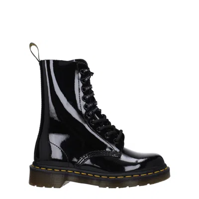 Dr. Martens' Dr. Martens Boots X Marc Jacobs Womens Paint Black