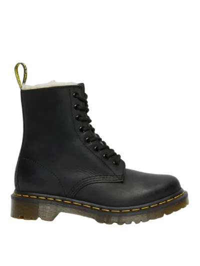 DR. MARTENS' VIRGINIA BOOTS