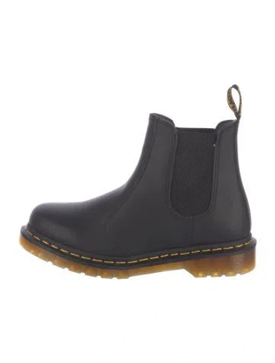 Pre-owned Dr. Martens Leather Chelsea Boots In Black