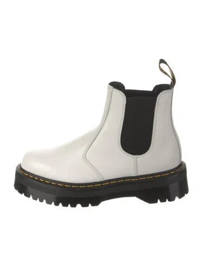 Pre-owned Dr. Martens Leather Chelsea Boots In Black