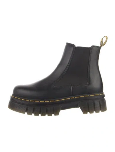 Pre-owned Dr. Martens Leather Chelsea Boots In Black