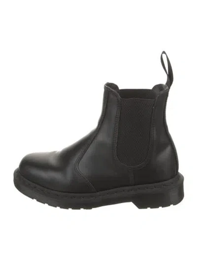 Pre-owned Dr. Martens Leather Chelsea Boots In Black