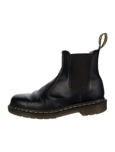 Pre-owned Dr. Martens Leather Chelsea Boots In Black