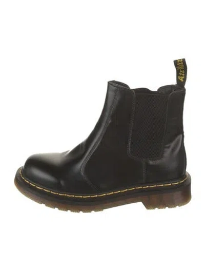 Pre-owned Dr. Martens Leather Chelsea Boots In Black