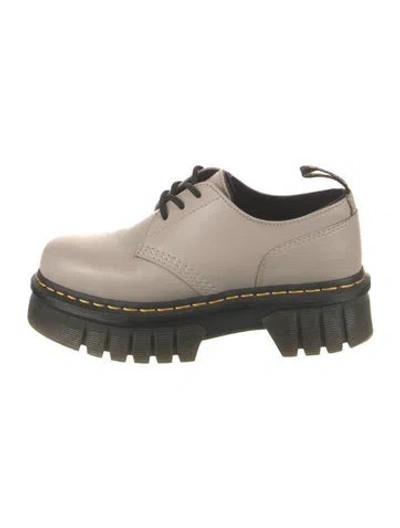 Pre-owned Dr. Martens Leather Oxfords In Neutrals
