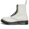 Dr. Martens' (wmns) Dr. Martens 1460 Pascal White