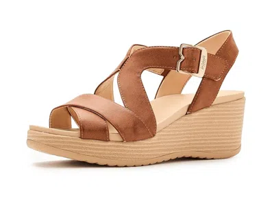 Dr. Scholl's Cali Beach In Brown