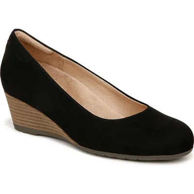 Dr. Scholl's Women's Be Ready Wedge Pumps In Black Fabric
