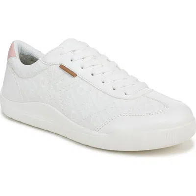 Dr. Scholl's Be True Sneaker In White