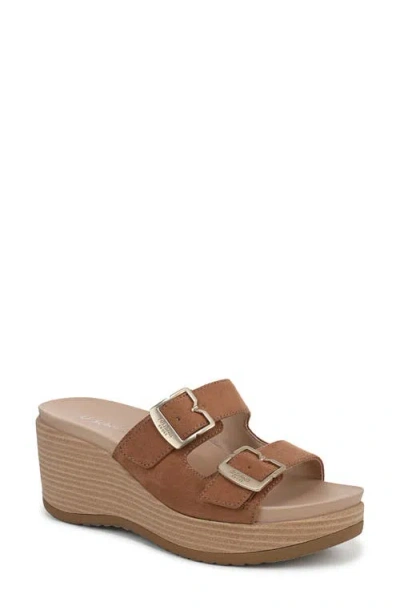 Dr. Scholl's Cali Breeze Wedge Sandal In Honey Brown