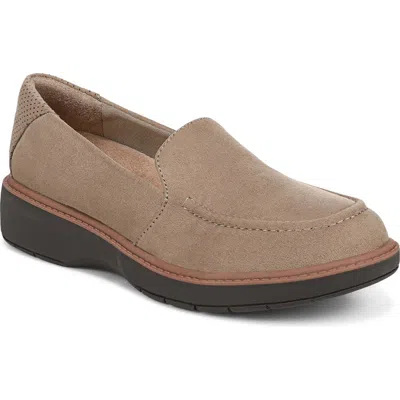 Dr. Scholl's Calm Down Loafer In Wood Smoke