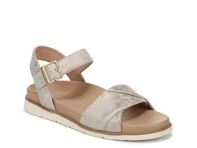 Dr. Scholl's Free To Move Quarter Strap Sandal In Gold