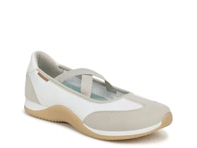 Dr. Scholl's Good Times Sneaker In White