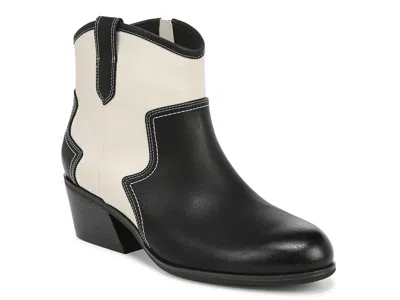 Dr. Scholl's Lasso Western Bootie In Black