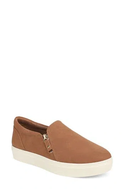 Dr. Scholl's Madison Cloud Zip Sneaker In Brown