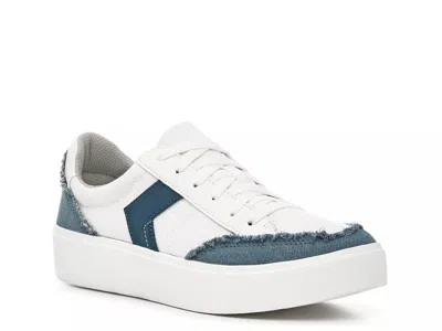 Dr. Scholl's Madison Sneaker In White