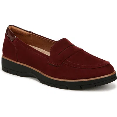 Dr. Scholl's Nice Day Penny Loafer In Wine