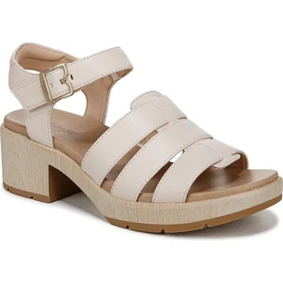 Dr. Scholl's Oh Kay Ankle Strap Platform Sandal In Sand Dollar