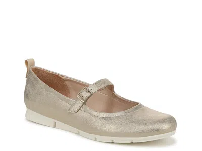 Dr. Scholl's Timeless Mary Jane In Brown