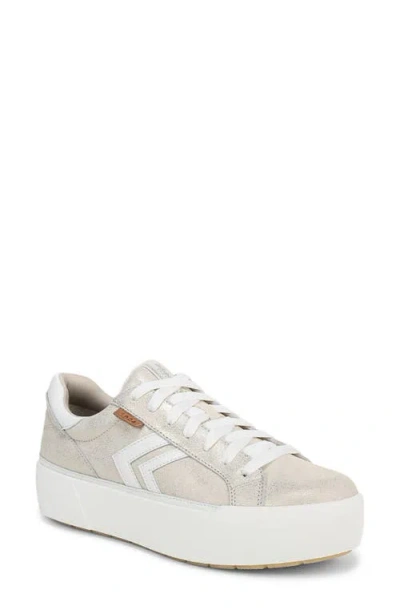 Dr. Scholl's Young & Free Sneaker In Light Gold