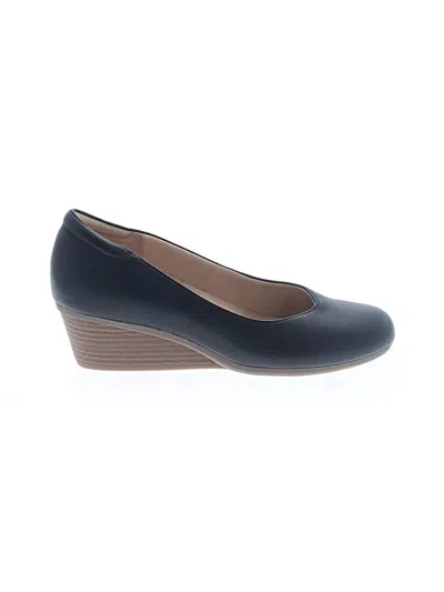 Pre-owned Dr. Scholl's Flats In Black