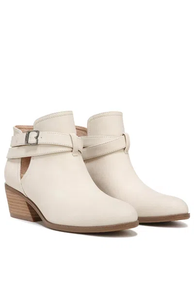 Dr. Scholl's Literally I4084s1250 Boots Women's Ivory Ankle Bootie Lion1080 In Neutral